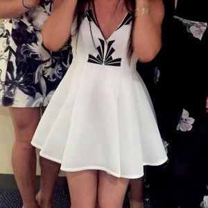 ASOS PETITE Bandeau Airtex Dress with Embroidery Detail size 00 Petite